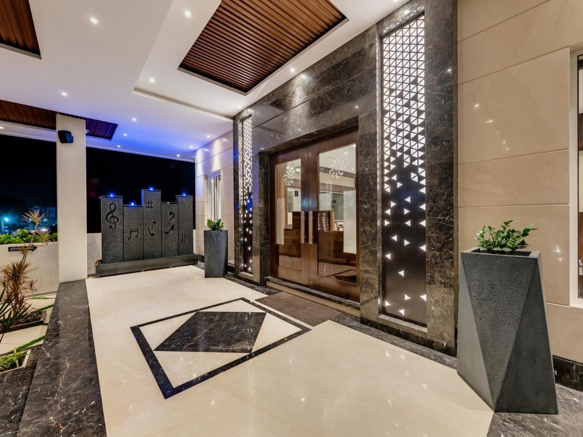 Grand Regal Hotel Chandoli Buitenkant foto